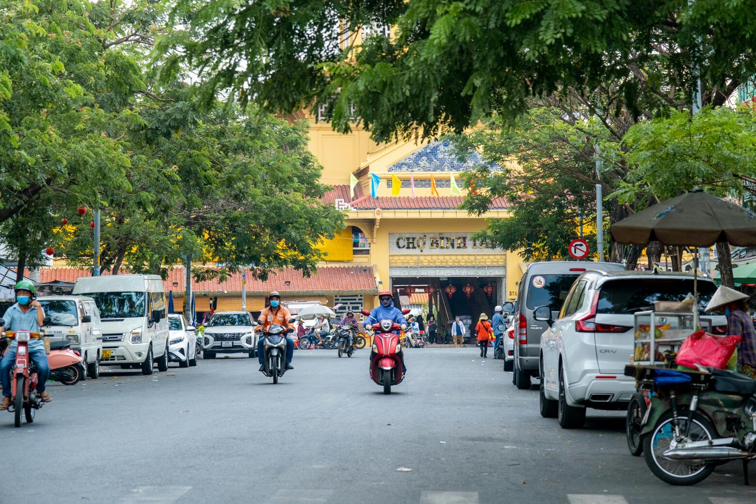 Đừng Biến Vỉa Hè, Đường Hẻm Thành "Gara" Ô Tô 9 Đừng Biến Vỉa Hè, Đường Hẻm Thành "Gara" Ô Tô hình ảnh 9